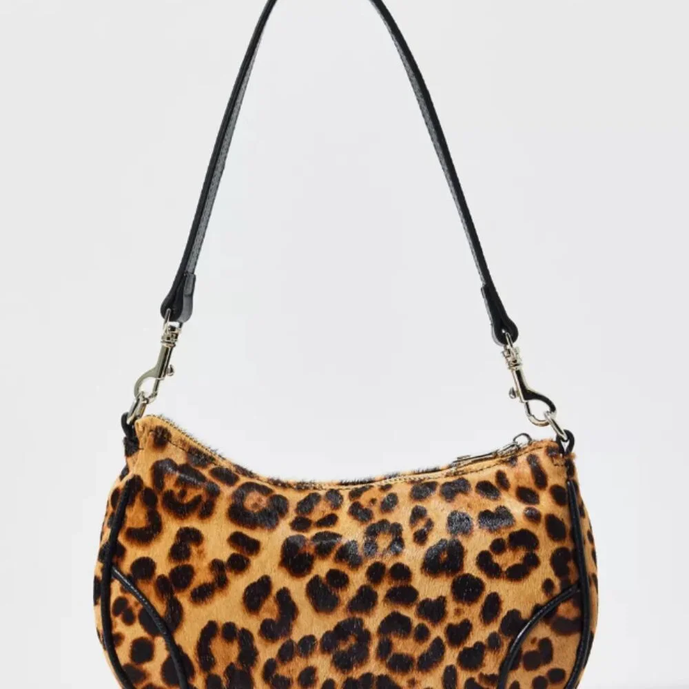 NWT New Silence + Noise Daphne Cheetah Print Bag Shoulder Star Purse Handbag - Picture 3 of 6